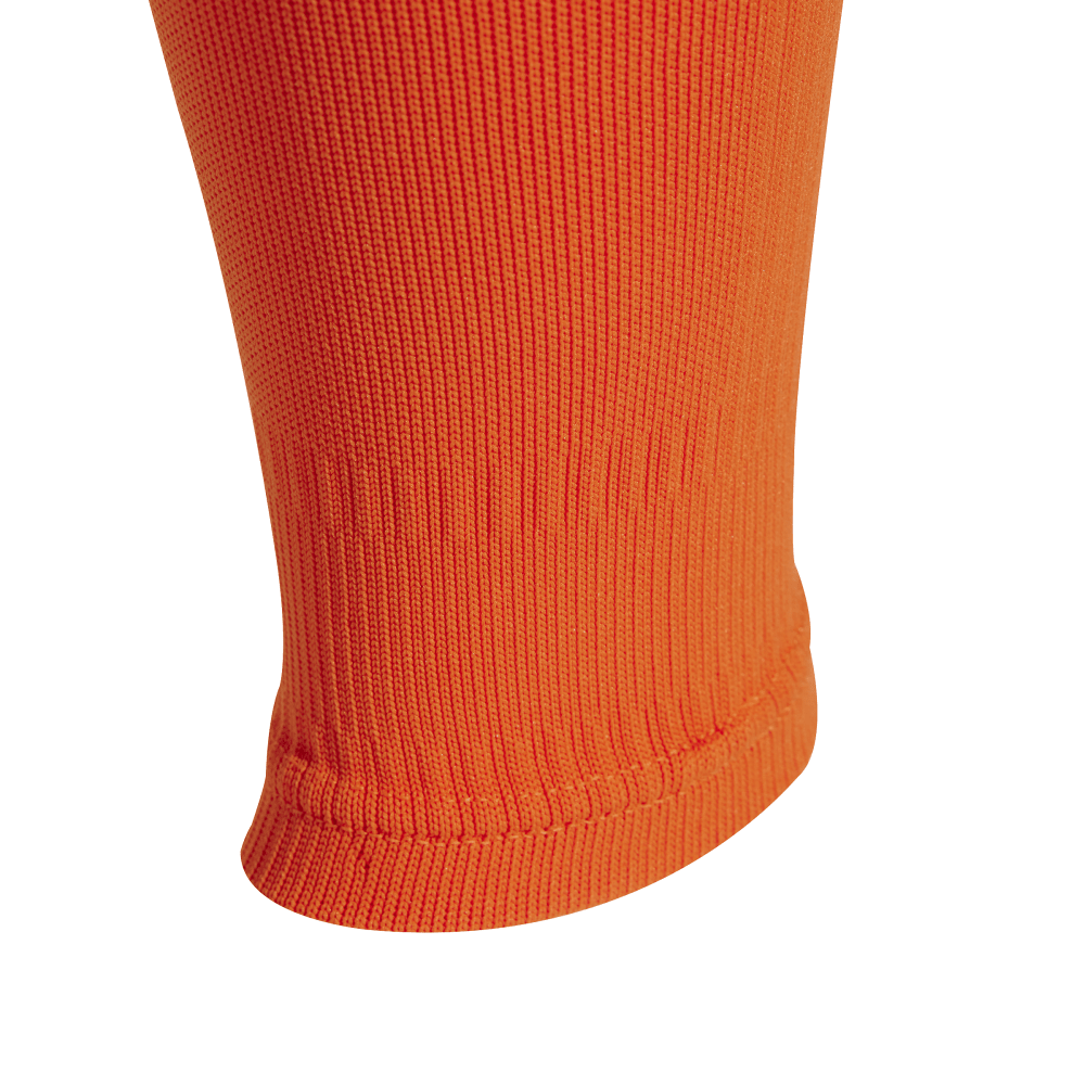 TEAM SLEEVE 23