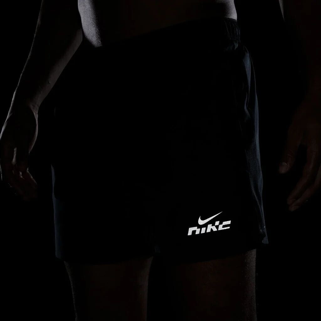 Nike Challenger Flash Dri-Fit Shorts schwarz  