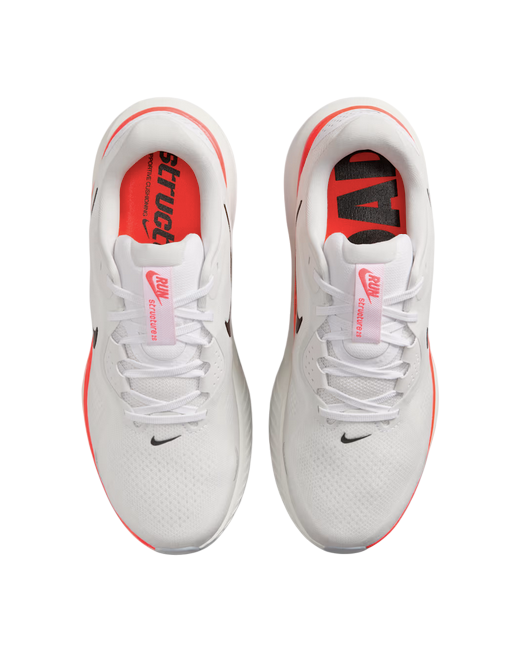 Nike Structure 26 Straßenlaufschuhe weiß  