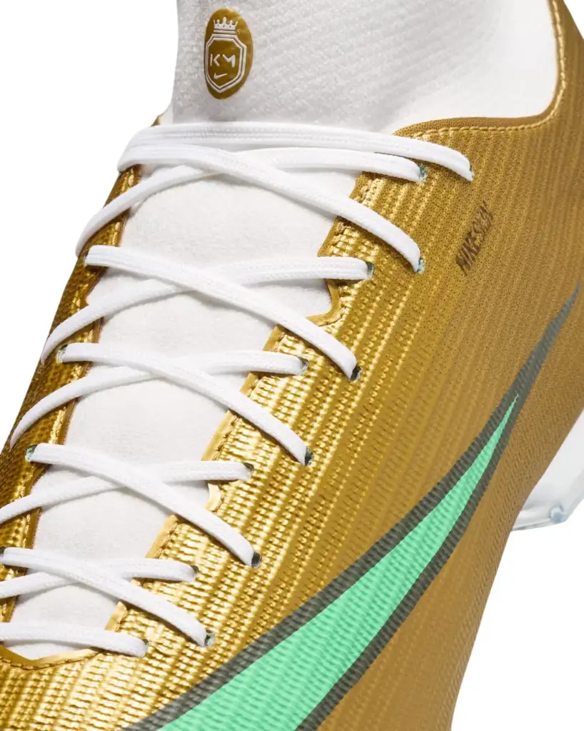 SUPERFLY 11 ACADEMY FG/MG KM