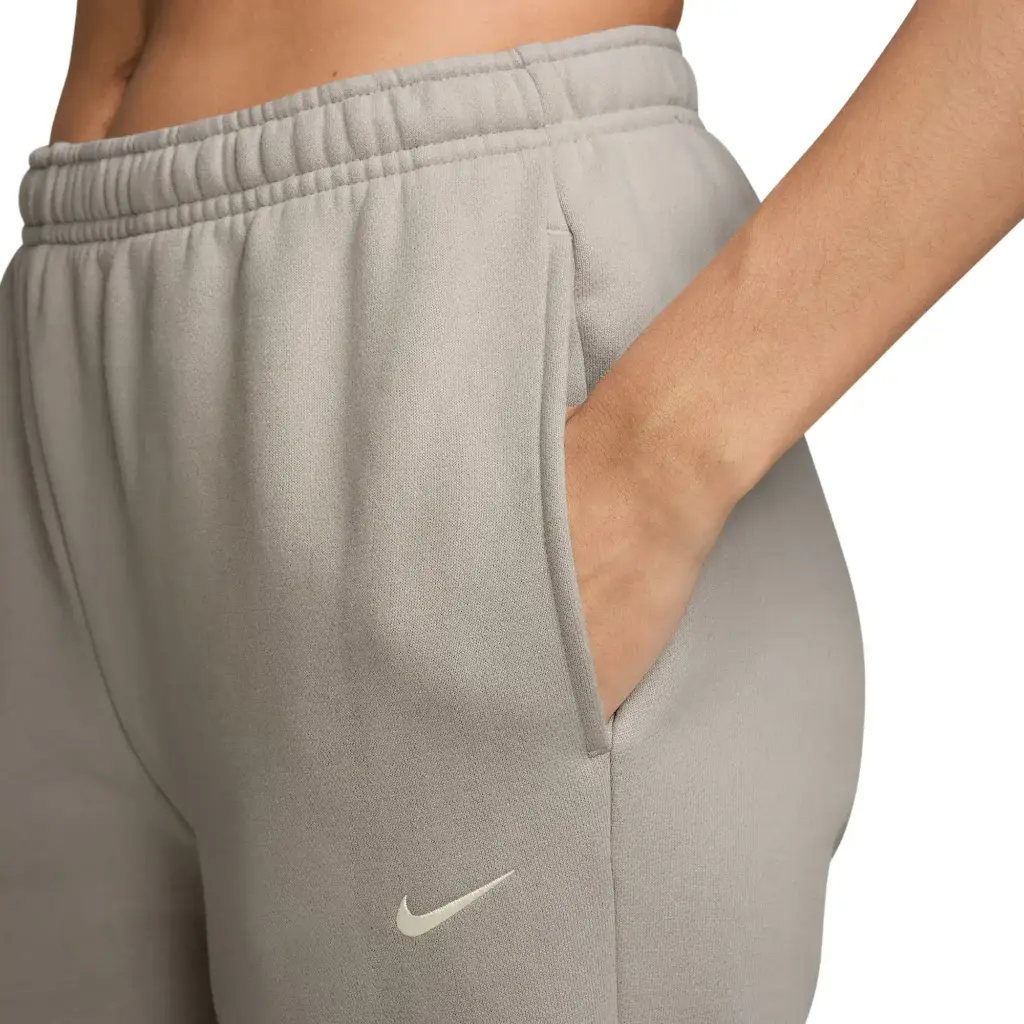 Nike Studio Fleece Jogginghose beige Damen